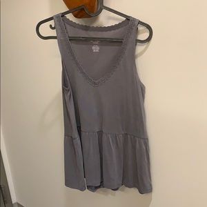 American eagle shirt.